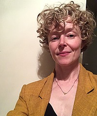 Heather Davis headshot