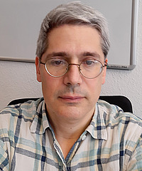 Kamal Khuri-Makdisi headshot