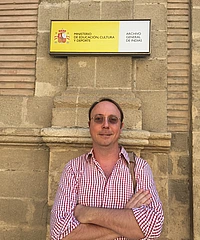 Evan Haefeli headshot