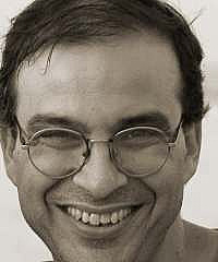 Mihail Kolountzakis headshot