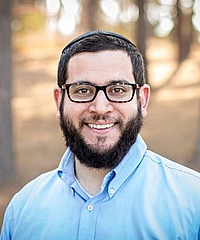 Edmond Shlomo Zuckier headshot