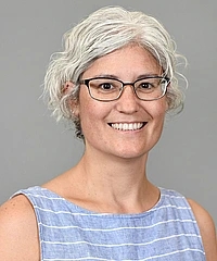 Malena Espanol headshot