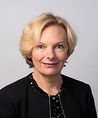 Catherine Jackson headshot