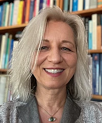 Zsuzsanna Gulácsi headshot
