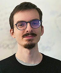 Nathan Klein headshot