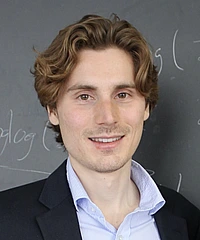 Stan Palasek headshot