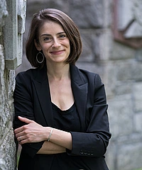 Julia Ticona headshot