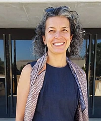 Mariana Candido headshot