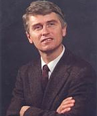 Attila Máté headshot