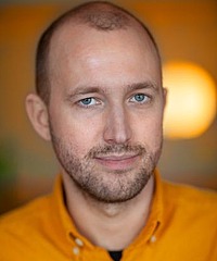 Dan Petersen headshot