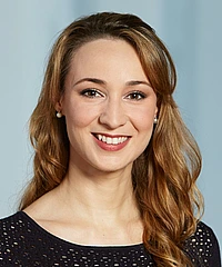 Mikaela Iacobelli headshot