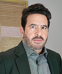 Mike Amezcua headshot