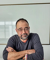 Juan Ordonez headshot