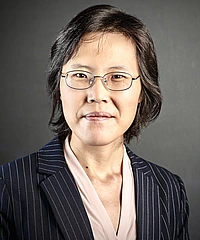 Mara Yue Du headshot