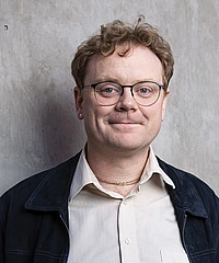 Tobias Harper headshot