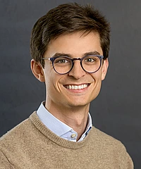 Constantin Kogler headshot