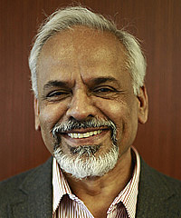 Katepalli Sreenivasan headshot