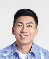 Kai Zhe Zheng headshot