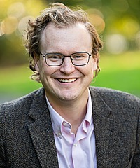 William Peter Deringer headshot