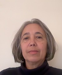 Gabriela Gomes da Cruz headshot