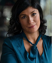 JENNIFER TAMAS headshot