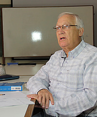 Jorge A. Vargas headshot