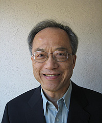 Hung-Hsi Wu headshot