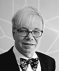 Gisbert Wüstholz headshot