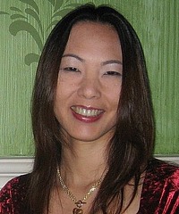 Kazuko Suzuki headshot