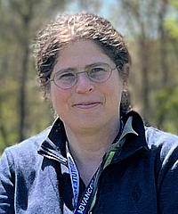 Vera Vertesi headshot