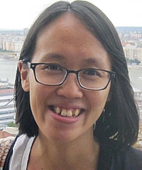 Jennifer Hom headshot