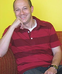Benjamin Sudakov headshot