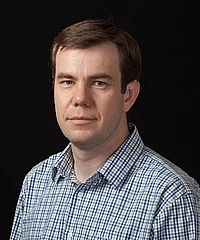 Anatoly Dymarsky headshot