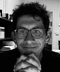 Michael Lurie headshot