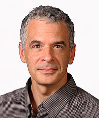 Sandy Isenstadt headshot