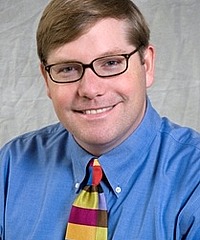 Patrick McGuinn headshot