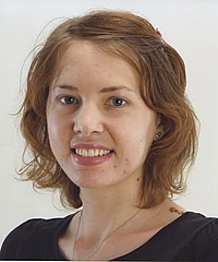 Molly Vallor headshot