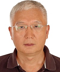 Yisong Yang headshot