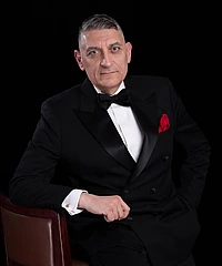 Massimo Porrati headshot