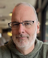 Scott Bruce headshot