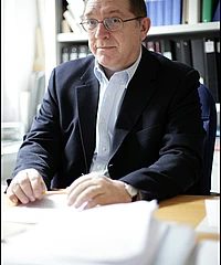 John Scheid headshot
