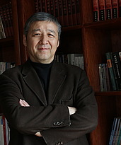 Hui Professor Wang headshot