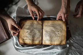 0302SilkRoadsBookProject018-crop