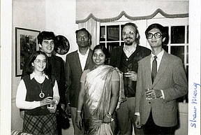 Image of Institute for Advanced Study Members from Louis Morse scrapbooks. 