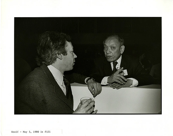 Shiing-Shen Chern (陳省身)