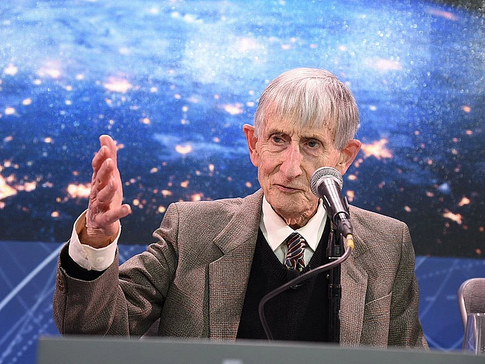 Freeman Dyson