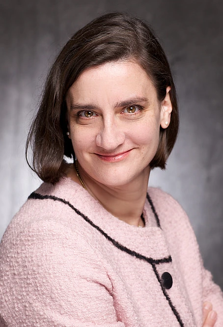 Suzanne Conklin Akbari