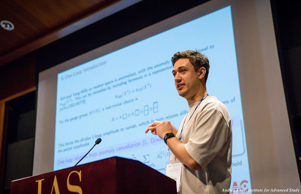 Amplitudes Conference Gong Show - Morales