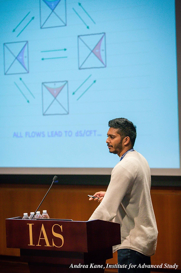 Amplitudes Conference Gong Show - Thavanesan