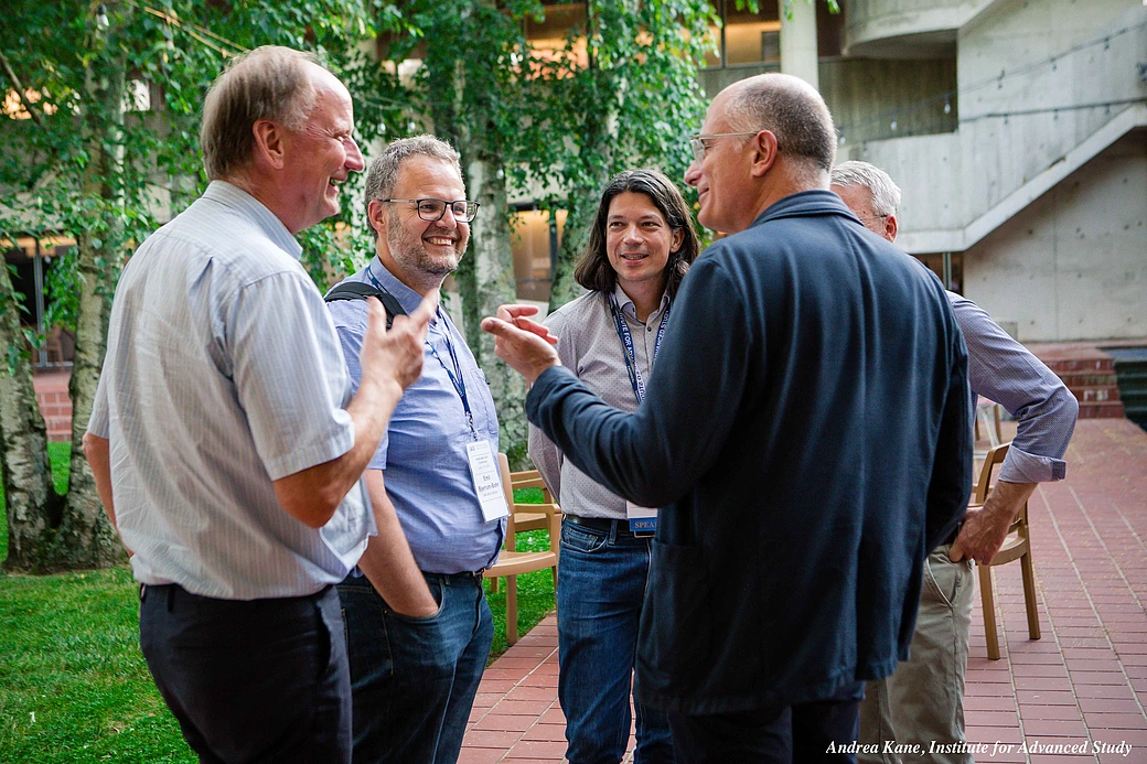 Amplitudes Conference - Dinner 4